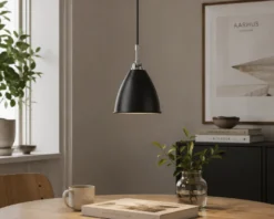 GUBI Bestlite BL9 Pendel i Sort (Ø16cm)