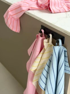 2 pk. Viskestykke MEYSA i Beige m. Gule Striber (50x70cm)