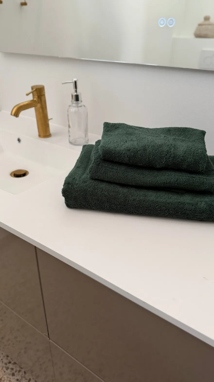Södahl Badehåndklæde Comfort i Pine Green (70x140cm)