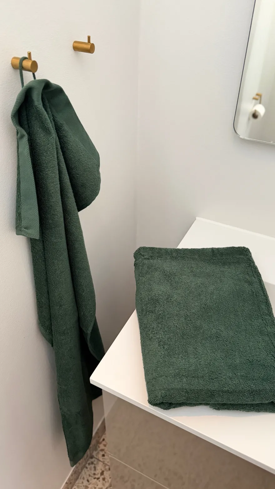 Södahl Badehåndklæde Comfort i Pine Green (70x140cm)